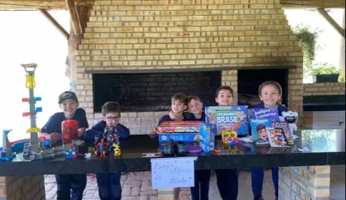 Feira de Trocas: Uma Aula Prática sobre Consumo Consciente